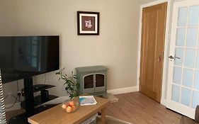 Quiet Flat With Parking
